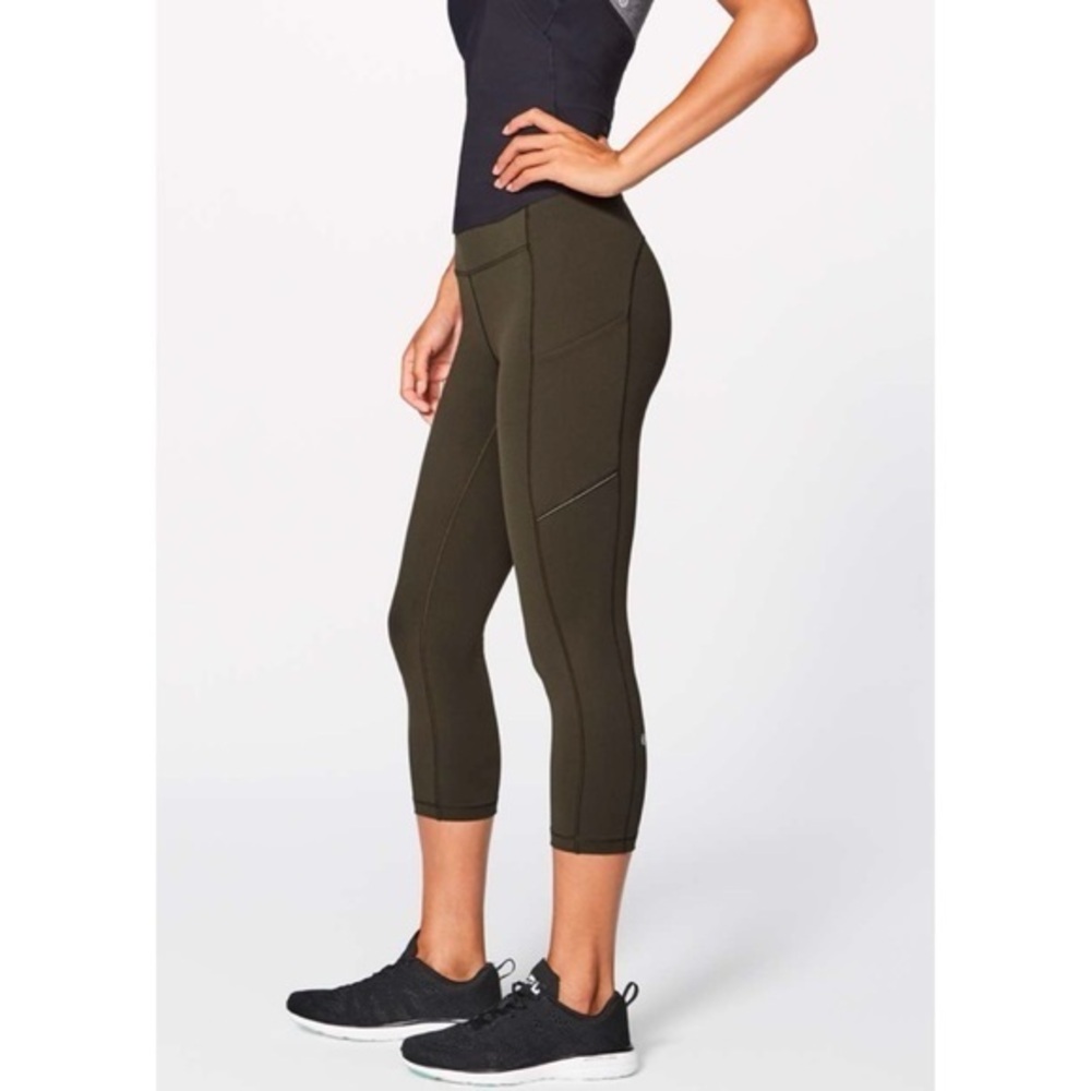 Lululemon Speed Up Crop *21" Dark Olive (First Release)